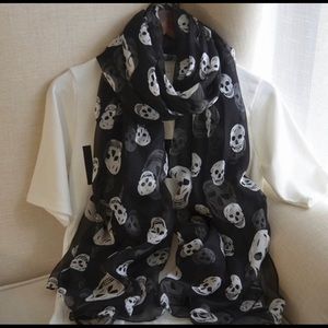 Skull printed Scarf